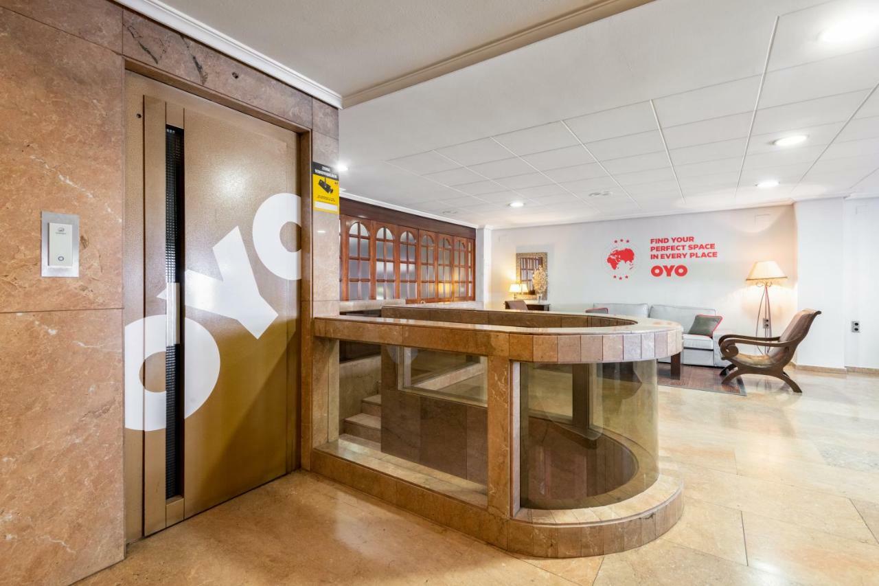 Oyo Hotel Francabel เกว็งกา ภายนอก รูปภาพ